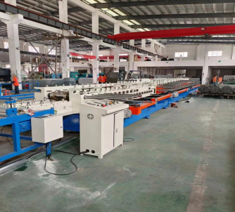 Automatic Adjustment Of Cable Trunking Manufacturing Equipment