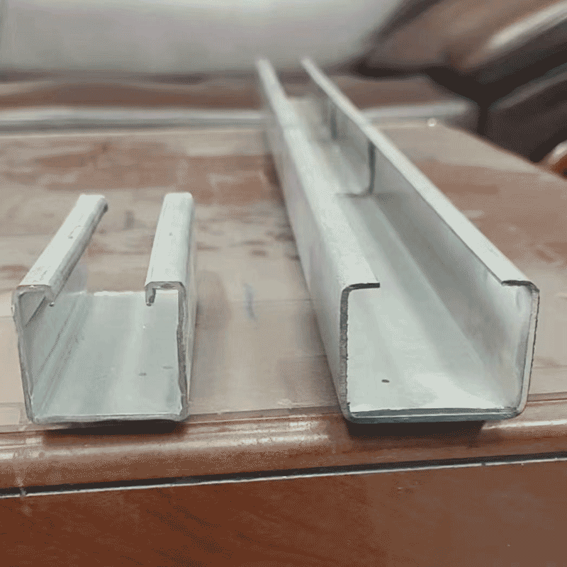 آلة تشكيل الانحناء على البارد لملف U