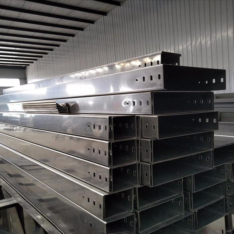 آلة تشكيل علبة الكابلات