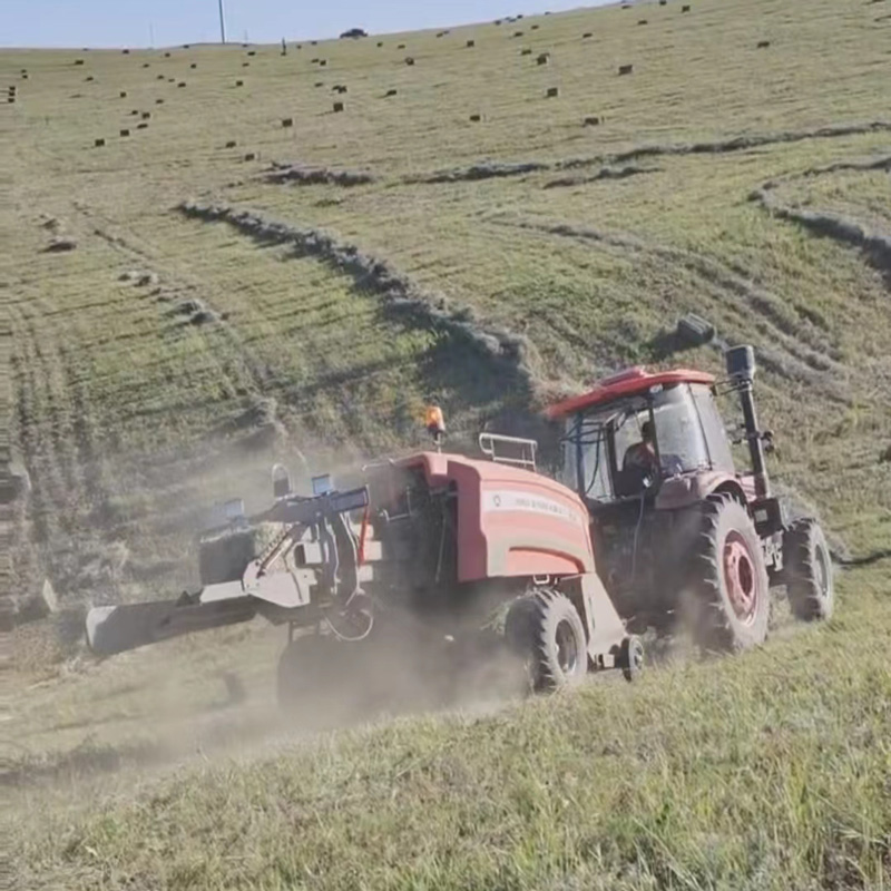हे बेलर तीन रस्सियाँ