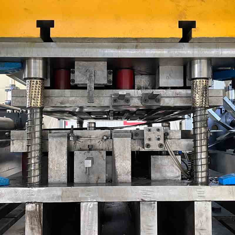 बड़े केबल ट्रे उत्पादन उपकरण