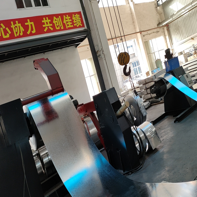 The Red Able Tray Forming Machine