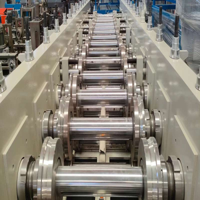 Профилегибочный узел 1000 мм