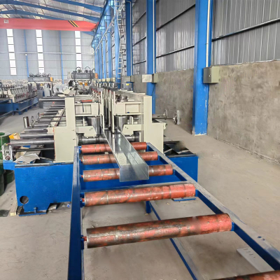 Профилегибочная машина для производства металлических рулонов на заказ