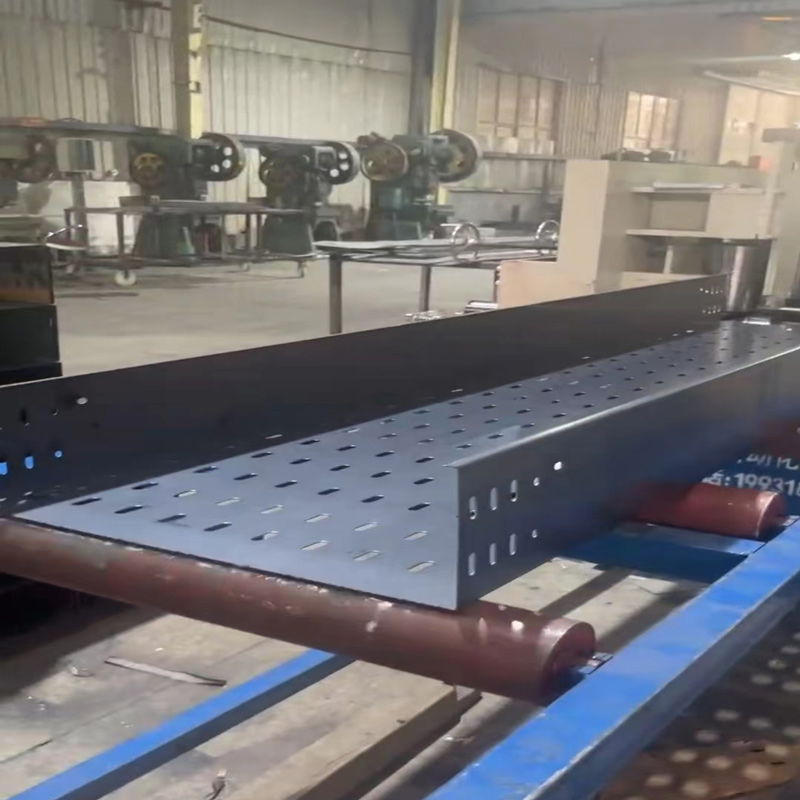 100mm-800mm Punching Cable Tray Forming Machine