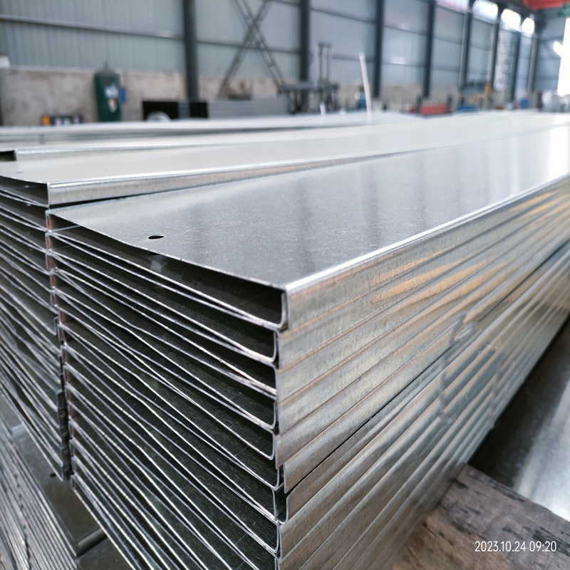 Cable Tray Cover Production Machine