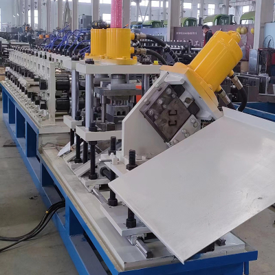 Linha de produção de bandeja de escada de cabos