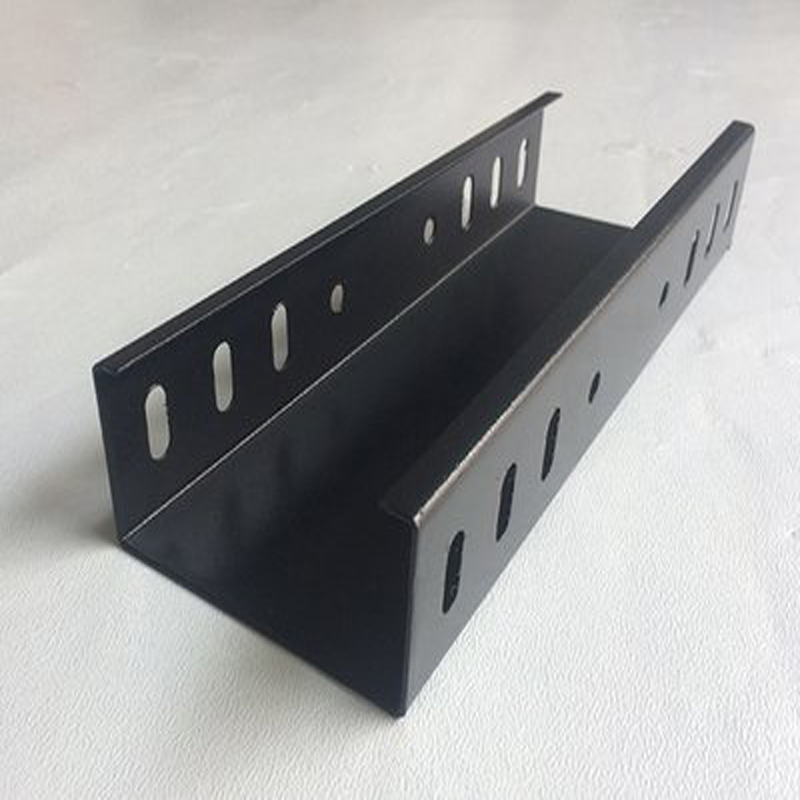 آلة تشكيل علبة الكابلات الصغيرة