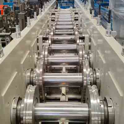 خط كامل من آلات تشكيل علبة الكابلات