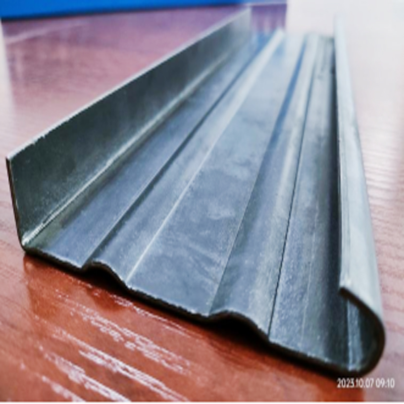 Ladder Cable Tray Forming Machine