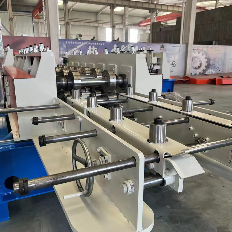 रोल बनाने की मशीन फैक्टरी थोक मूल्य